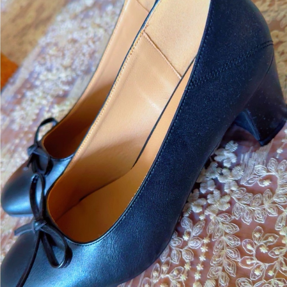 SHEIN Black Bow Detail Heels